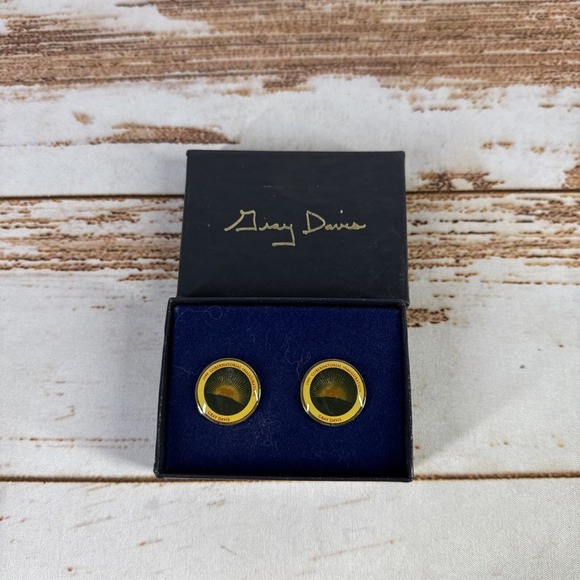 The Unbranded Brand Other - 1999 Gray Davis CA Inauguration Cuff Link Set Signed Back Used